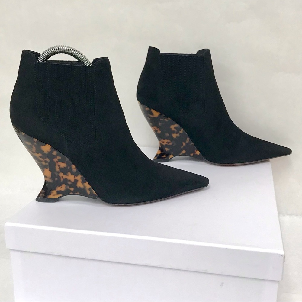 DIOR Optic-D Black Suede Ankle Boots EU 39.5 / US 9  *Runway- Limited Edition